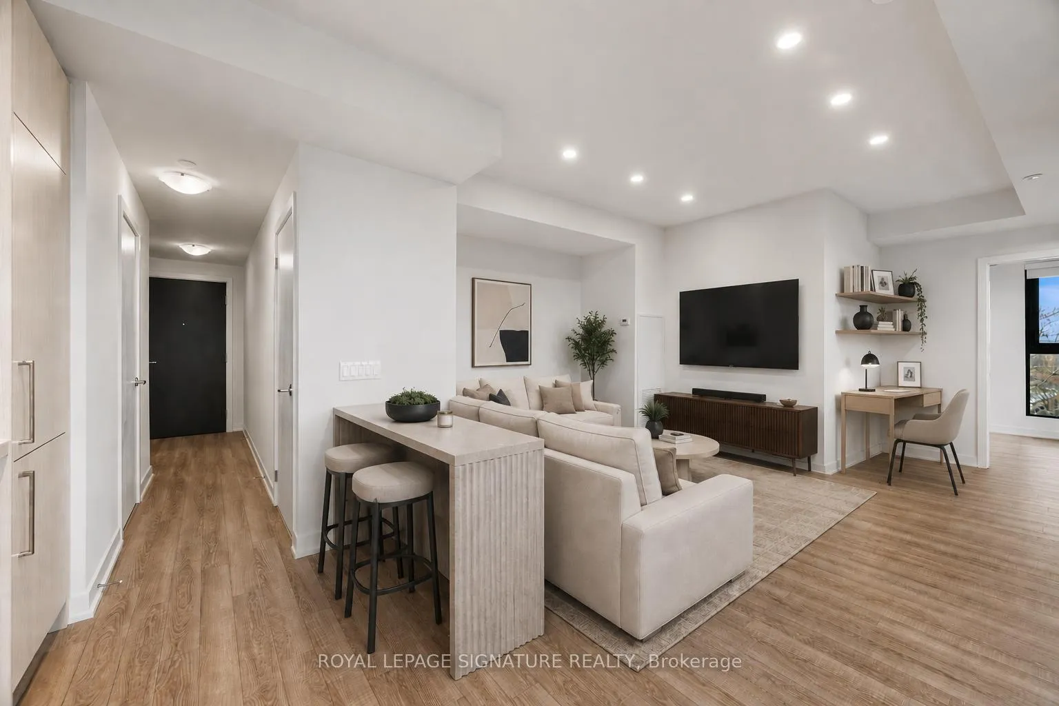 Photo 1 of Unit 609, 250 Lawrence Avenue W, Toronto, Lawrence Park North — HOMEH