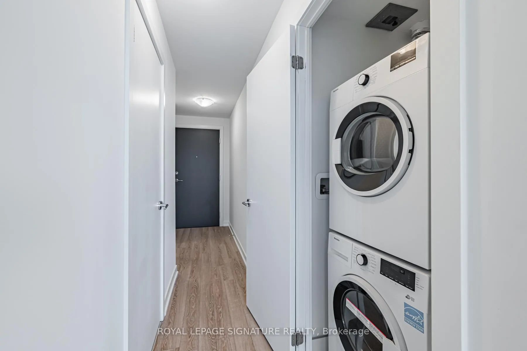 Photo 5 of Unit 609, 250 Lawrence Avenue W, Toronto, Lawrence Park North — HOMEH