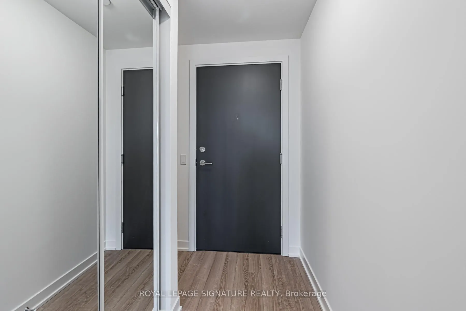 Photo 6 of Unit 609, 250 Lawrence Avenue W, Toronto, Lawrence Park North — HOMEH