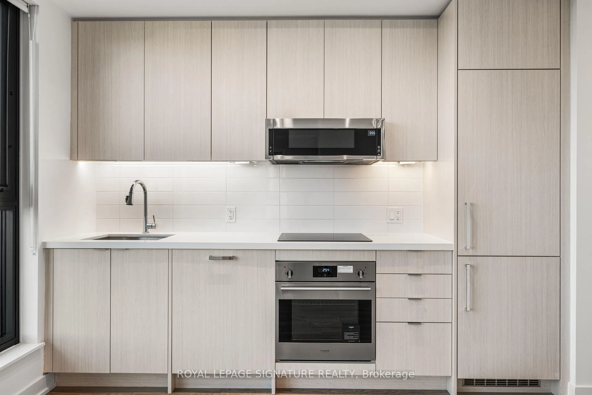 Photo 13 of Unit 609, 250 Lawrence Avenue W, Toronto, Lawrence Park North — HOMEH