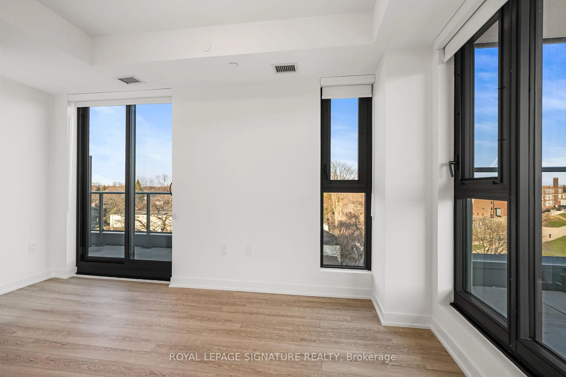 Photo 18 of Unit 609, 250 Lawrence Avenue W, Toronto, Lawrence Park North — HOMEH