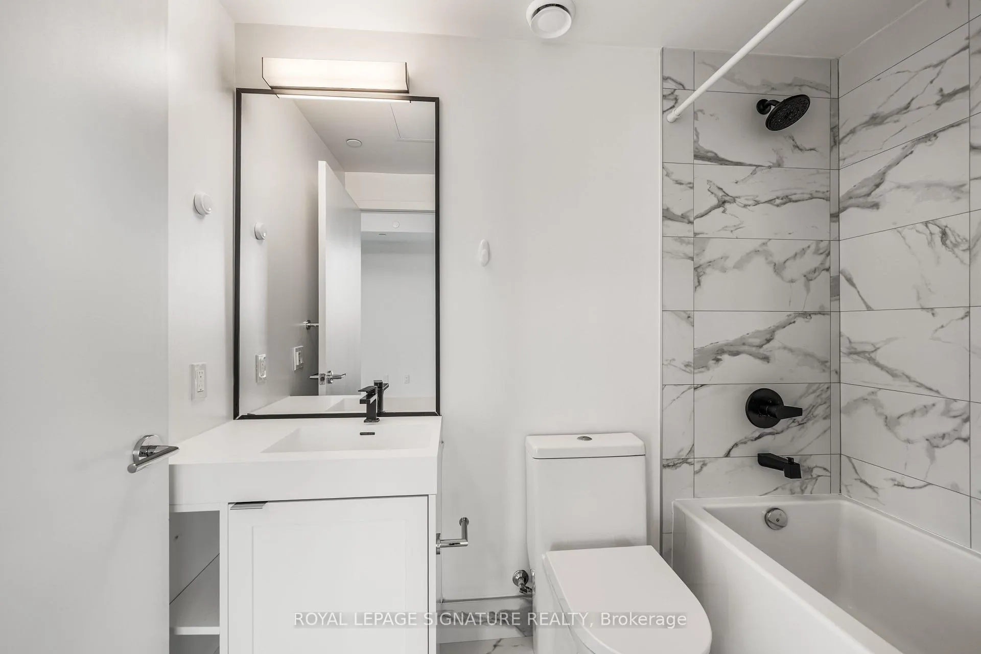 Photo 22 of Unit 609, 250 Lawrence Avenue W, Toronto, Lawrence Park North — HOMEH