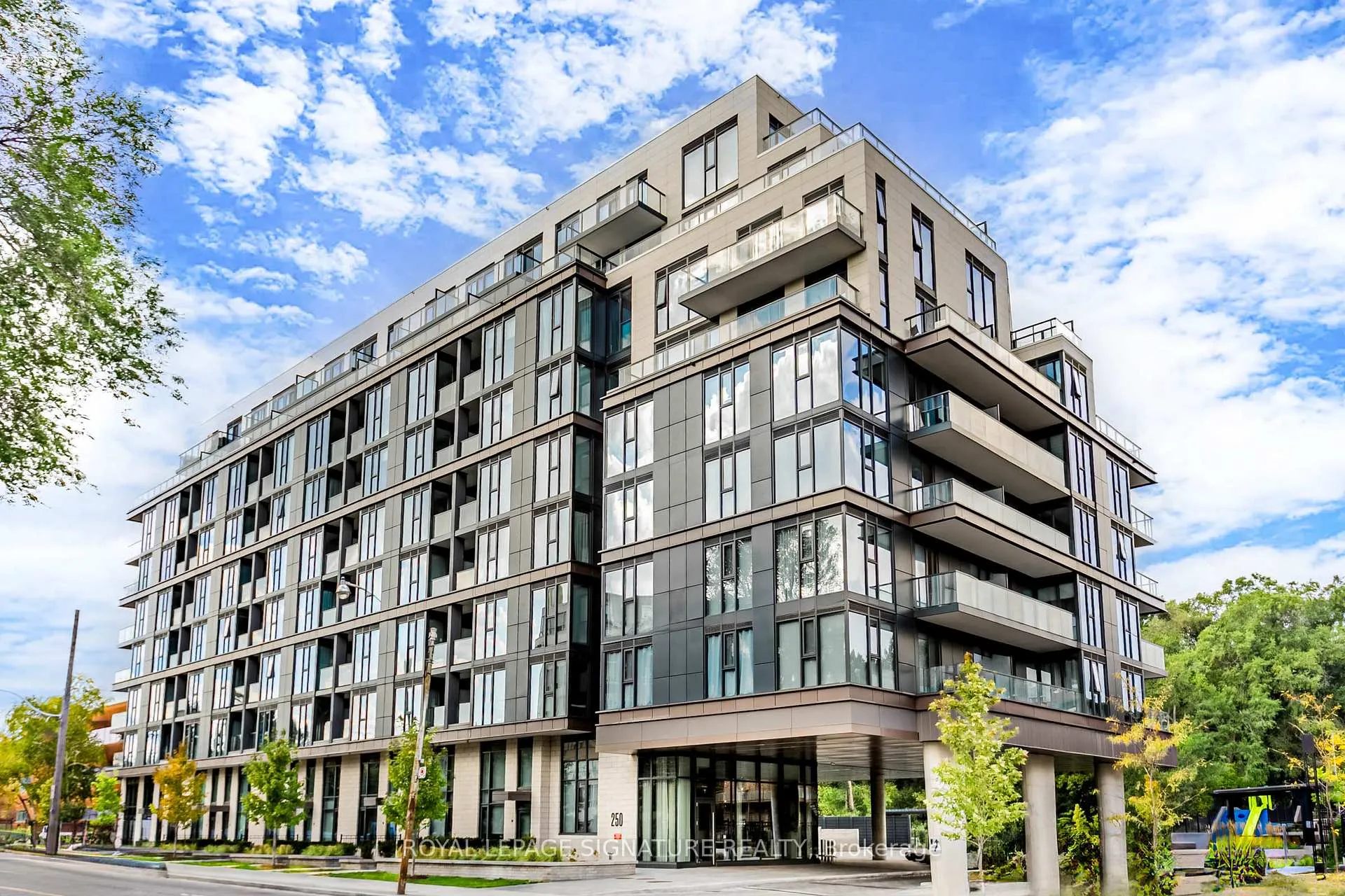 Photo 34 of Unit 609, 250 Lawrence Avenue W, Toronto, Lawrence Park North — HOMEH