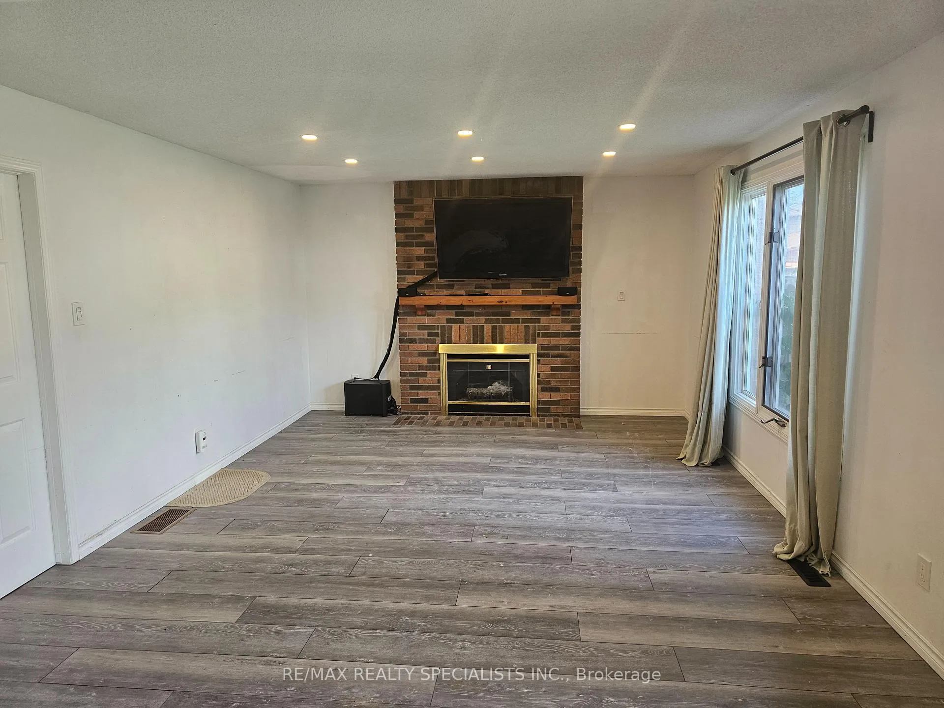 Photo 7 of 283 Delancey Boulevard, Hamilton, Barnstown — HOMEH