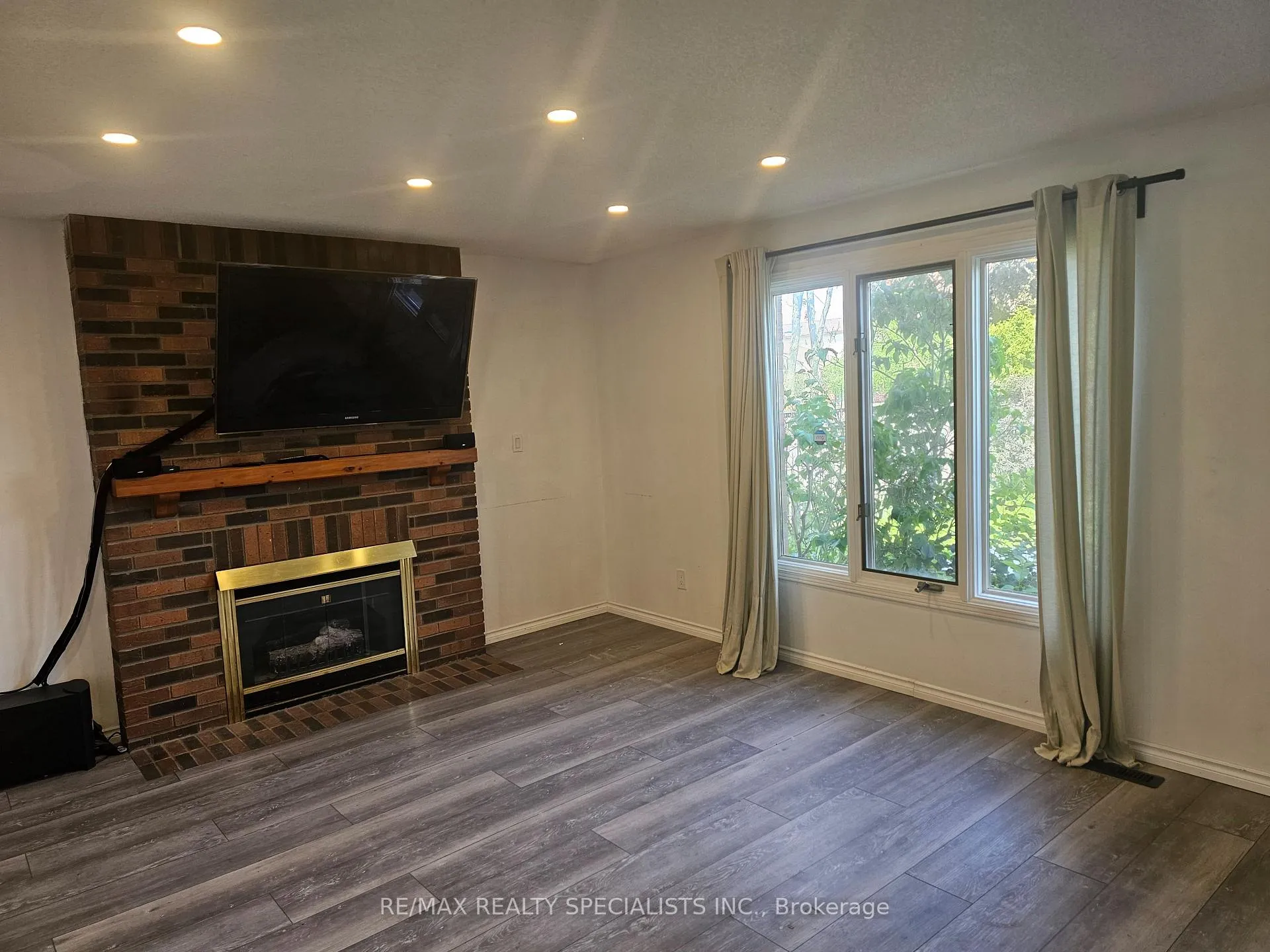 Photo 8 of 283 Delancey Boulevard, Hamilton, Barnstown — HOMEH