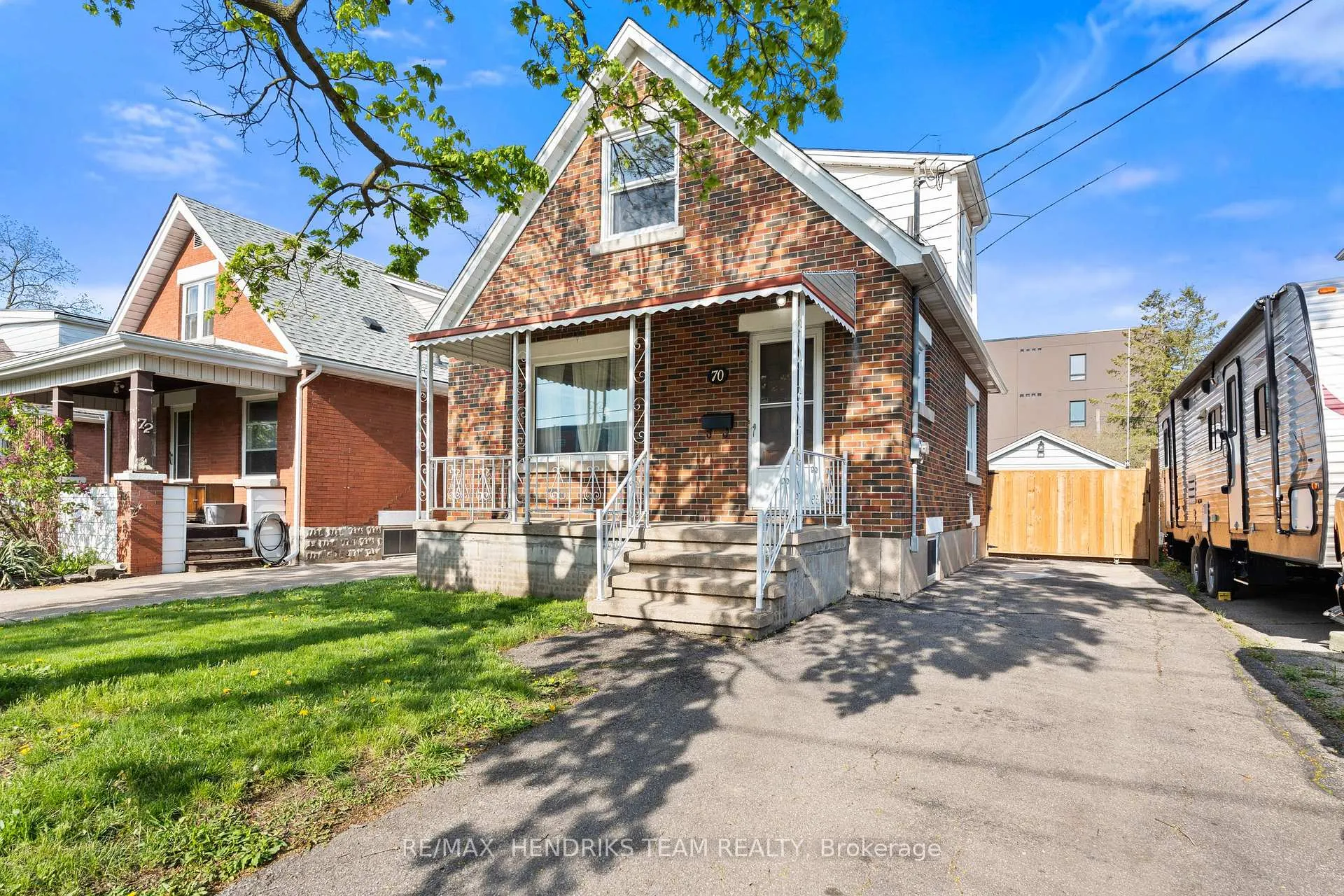 Photo 1 of 70 Carleton Street N, Thorold, Thorold Downtown — HOMEH