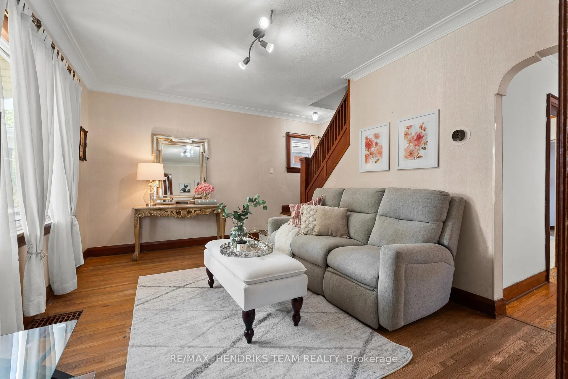 Photo 4 of 70 Carleton Street N, Thorold, Thorold Downtown — HOMEH