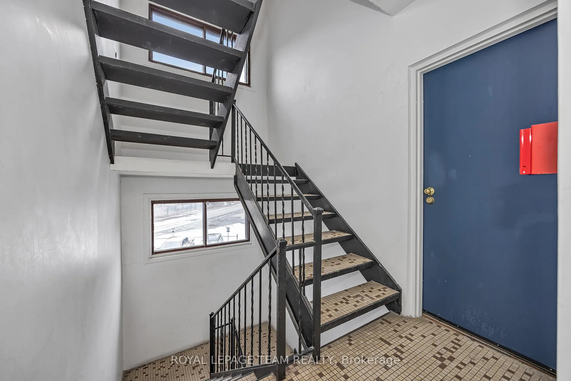 Photo 21 of Unit 6, 270 Beechwood Avenue, Ottawa, Vanier — HOMEH