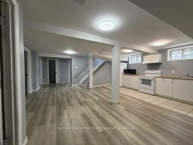 Photo 10 of Unit 2, 98 Donald Street, Ottawa, Overbrook — HOMEH