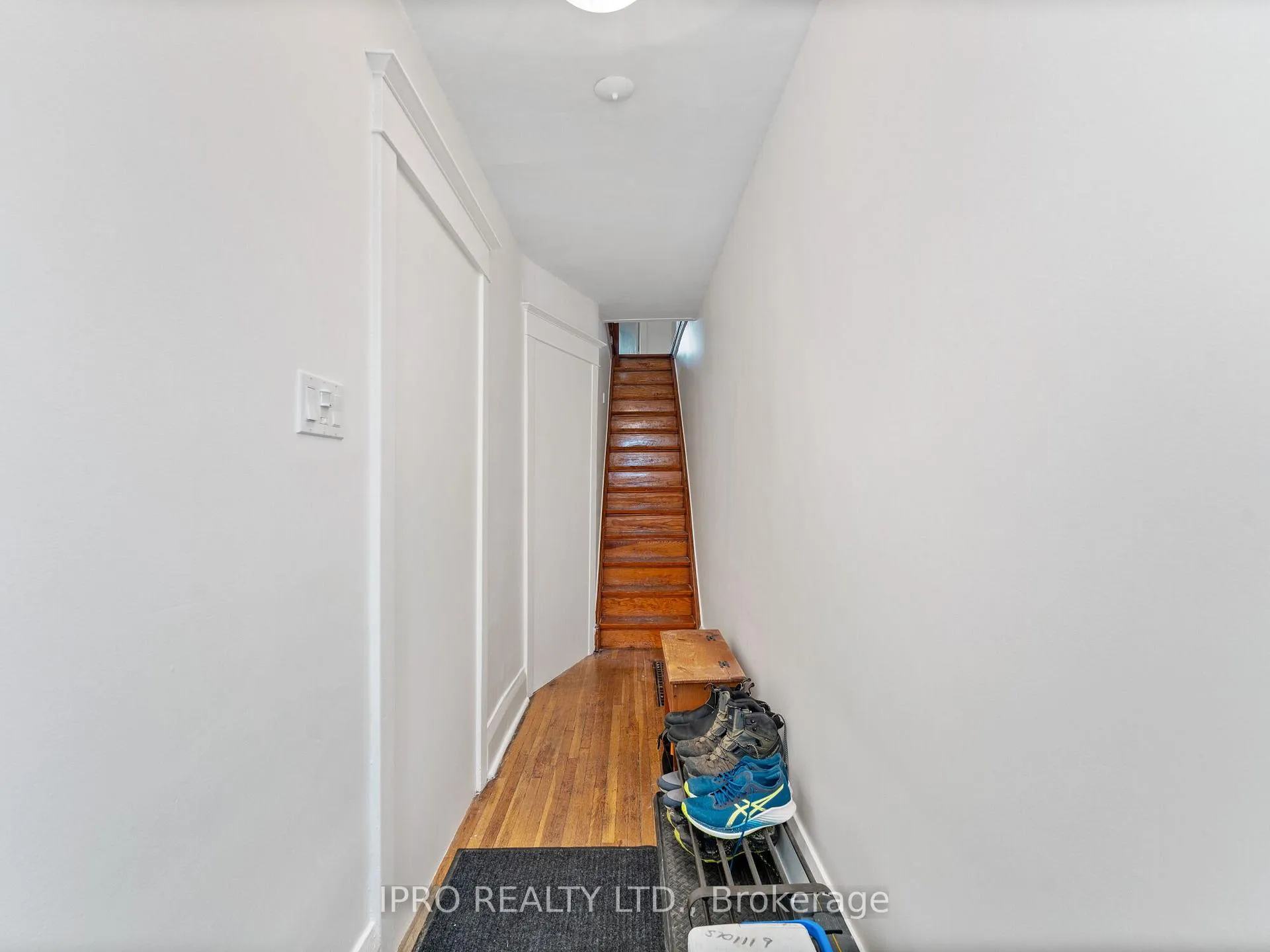 Photo 20 of 1178 Gerrard Street E, Toronto, South Riverdale — HOMEH