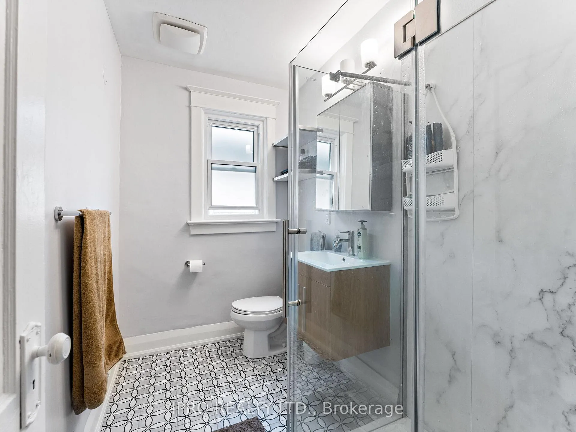 Photo 28 of 1178 Gerrard Street E, Toronto, South Riverdale — HOMEH