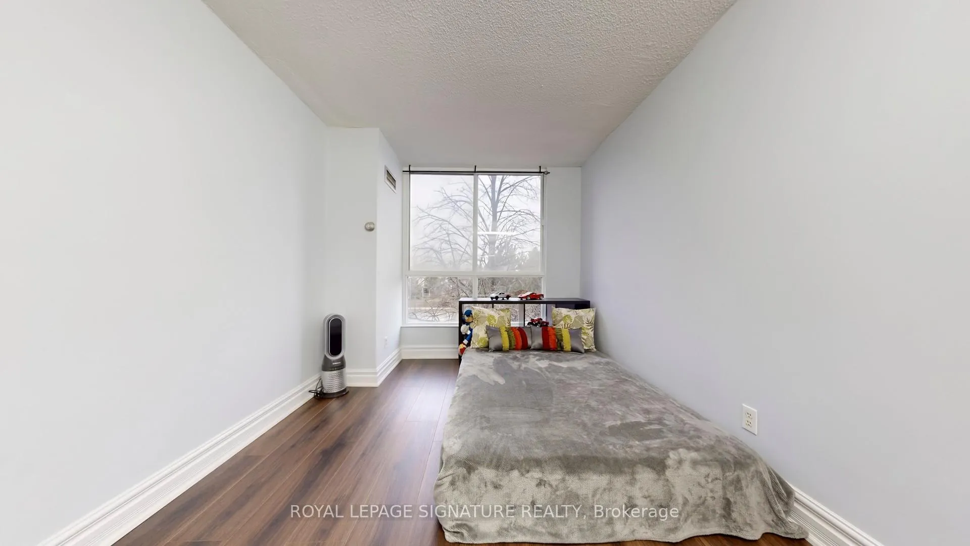 Photo 39 of Unit 307, 2901 Kipling Avenue, Etobicoke, Mount Olive-Silverstone-Jamestown — HOMEH