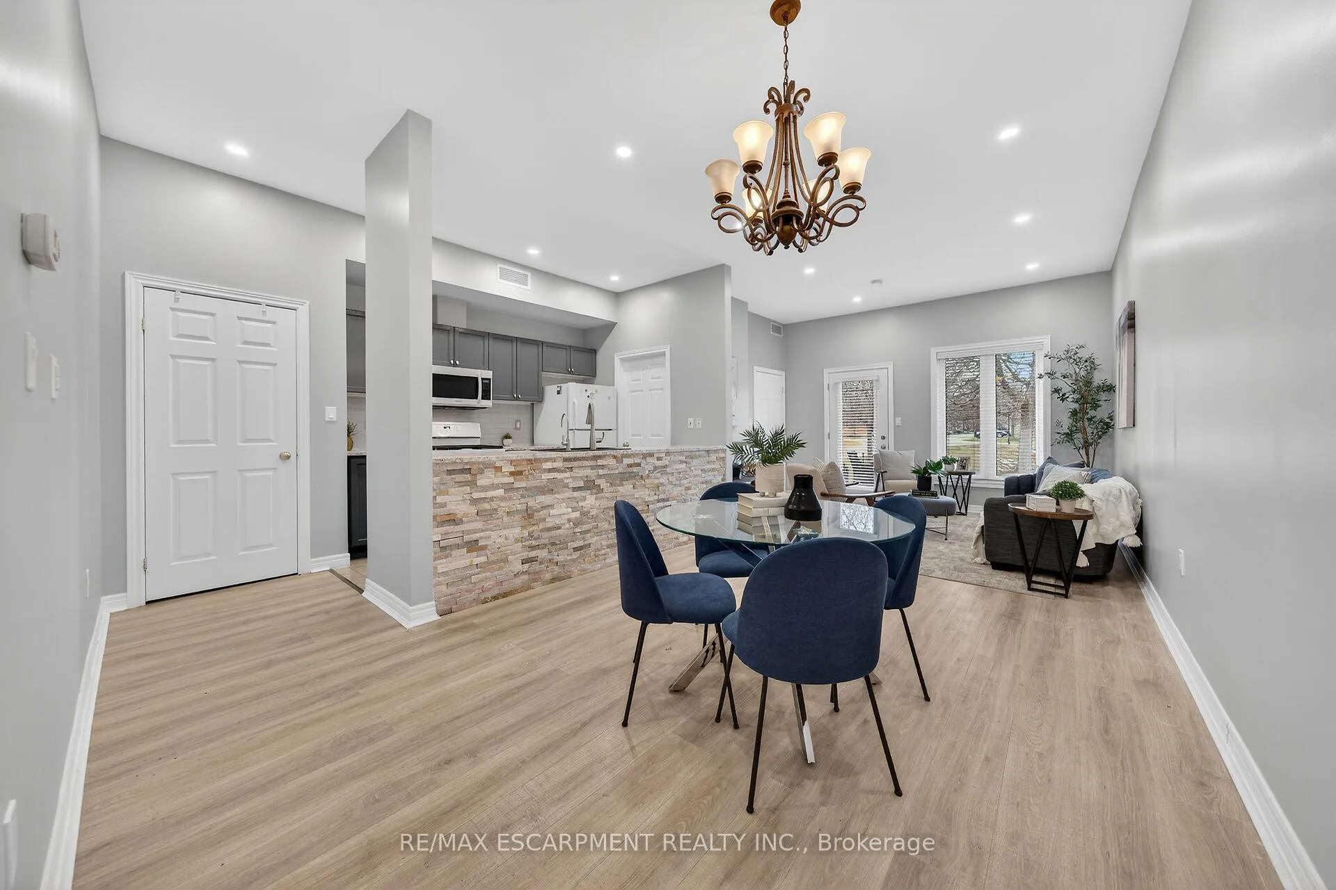 Photo 1 of Unit 4, 60 Natalia Avenue, Hamilton, Twenty Place — HOMEH