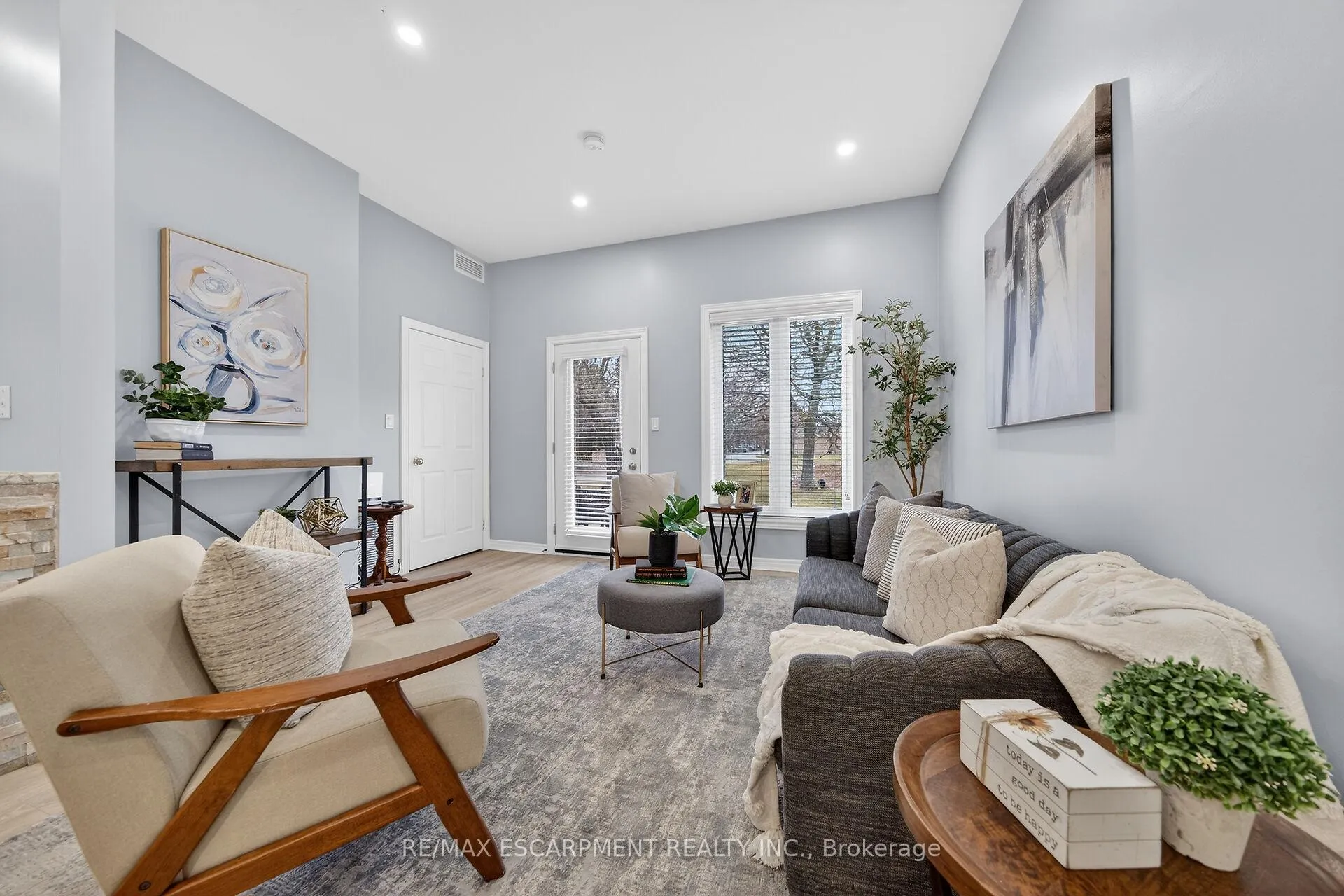 Photo 24 of Unit 4, 60 Natalia Avenue, Hamilton, Twenty Place — HOMEH
