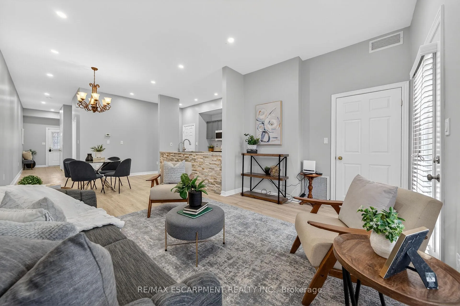 Photo 28 of Unit 4, 60 Natalia Avenue, Hamilton, Twenty Place — HOMEH