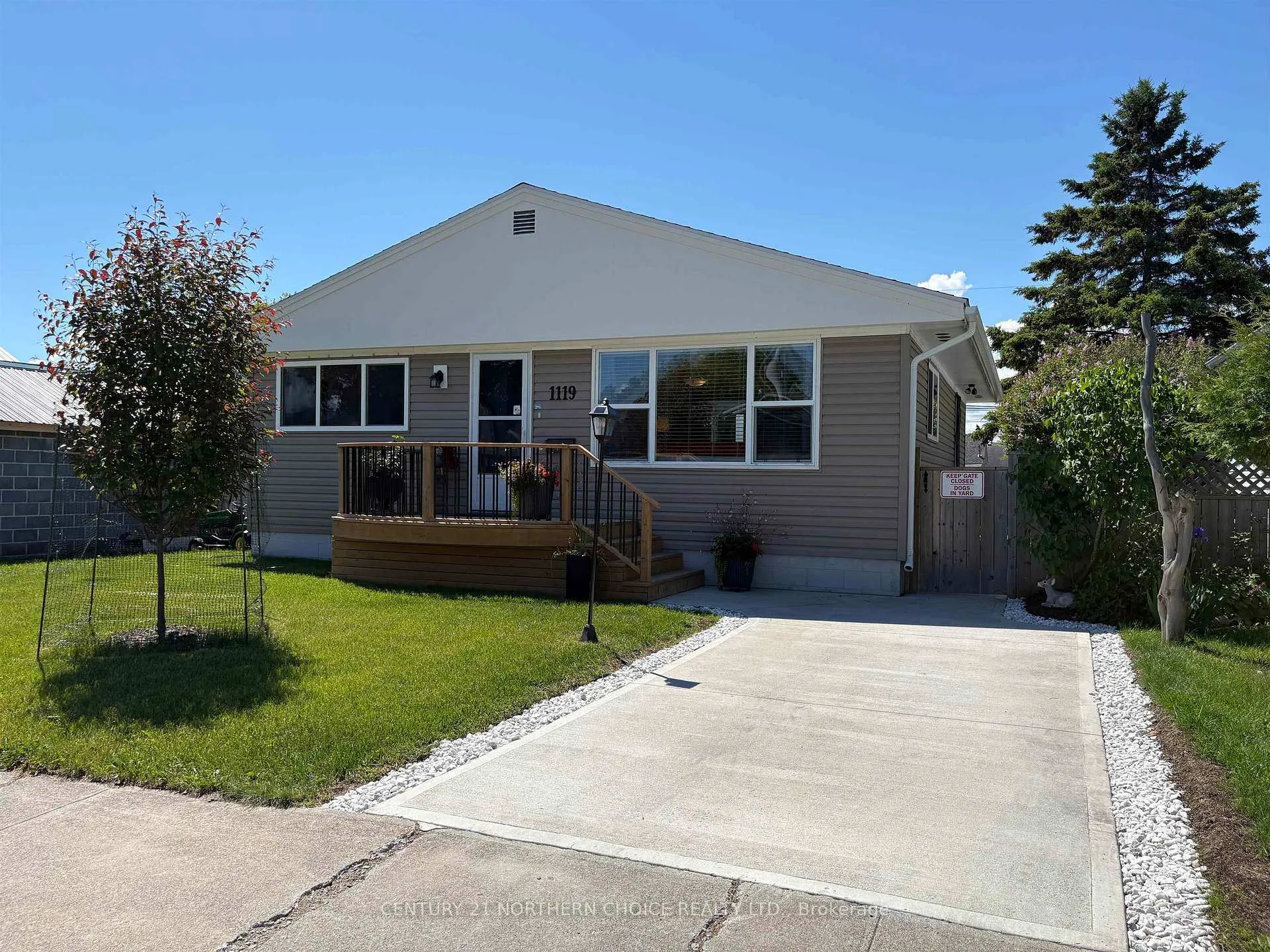 Photo 2 of 1119 Third Street E, Fort Frances — HOMEH