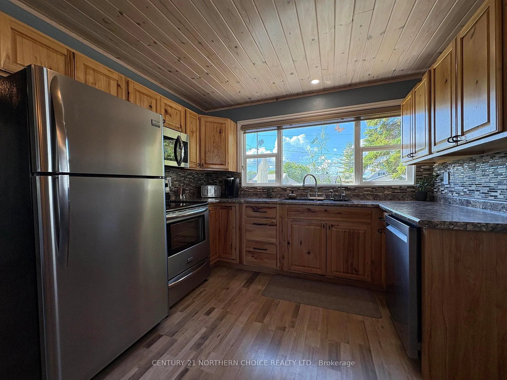 Photo 13 of 1119 Third Street E, Fort Frances — HOMEH