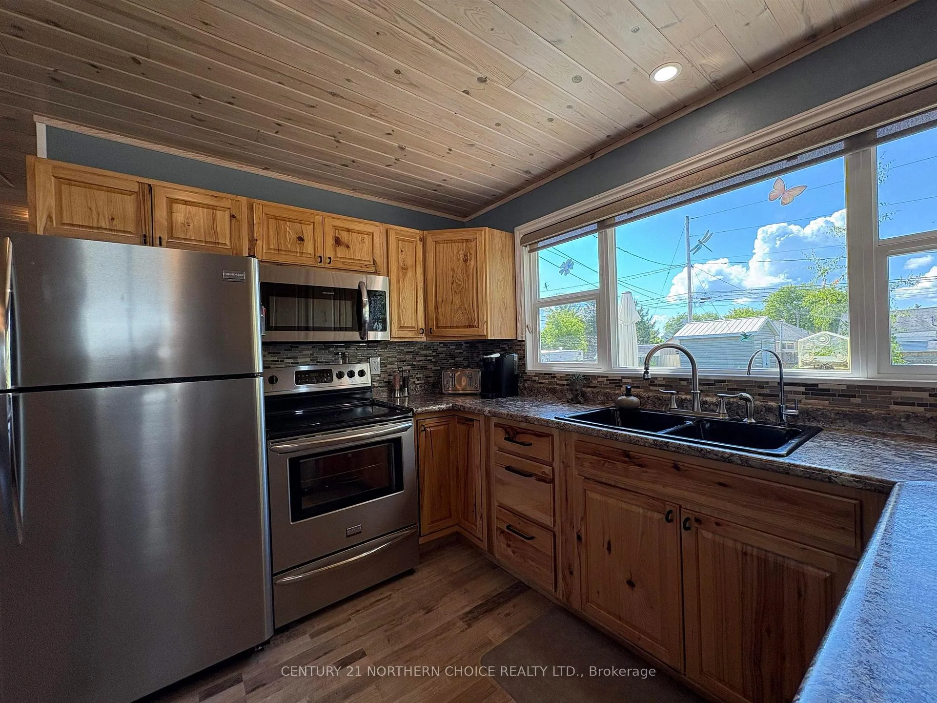 Photo 14 of 1119 Third Street E, Fort Frances — HOMEH