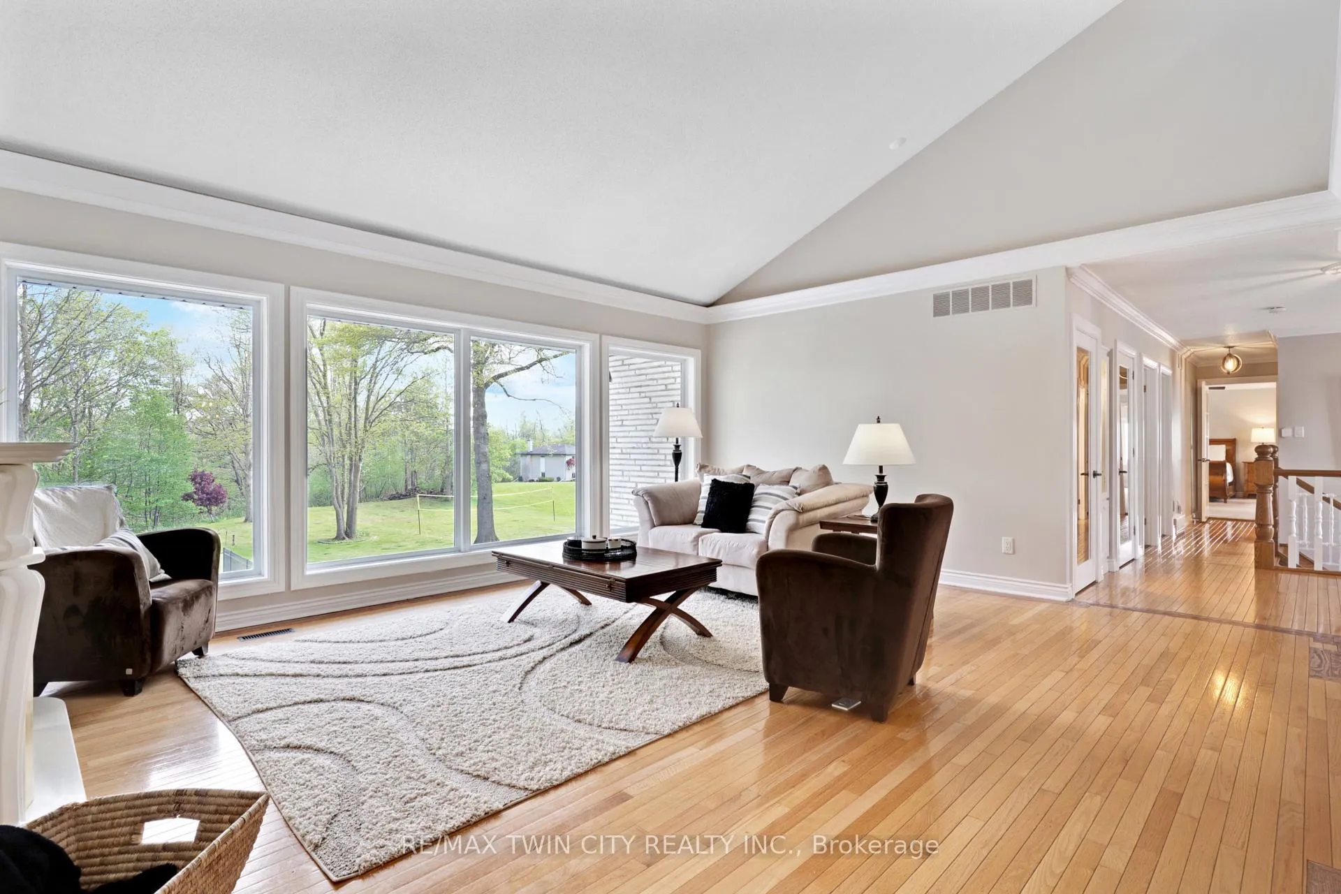 Photo 6 of 1279 Maple Manor Road, North Dumfries — HOMEH