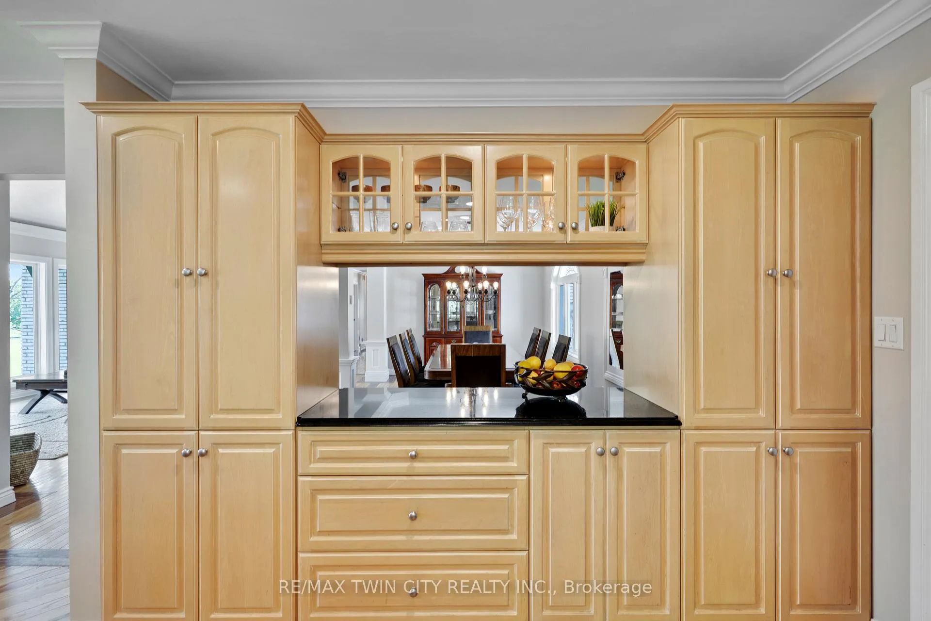 Photo 16 of 1279 Maple Manor Road, North Dumfries — HOMEH