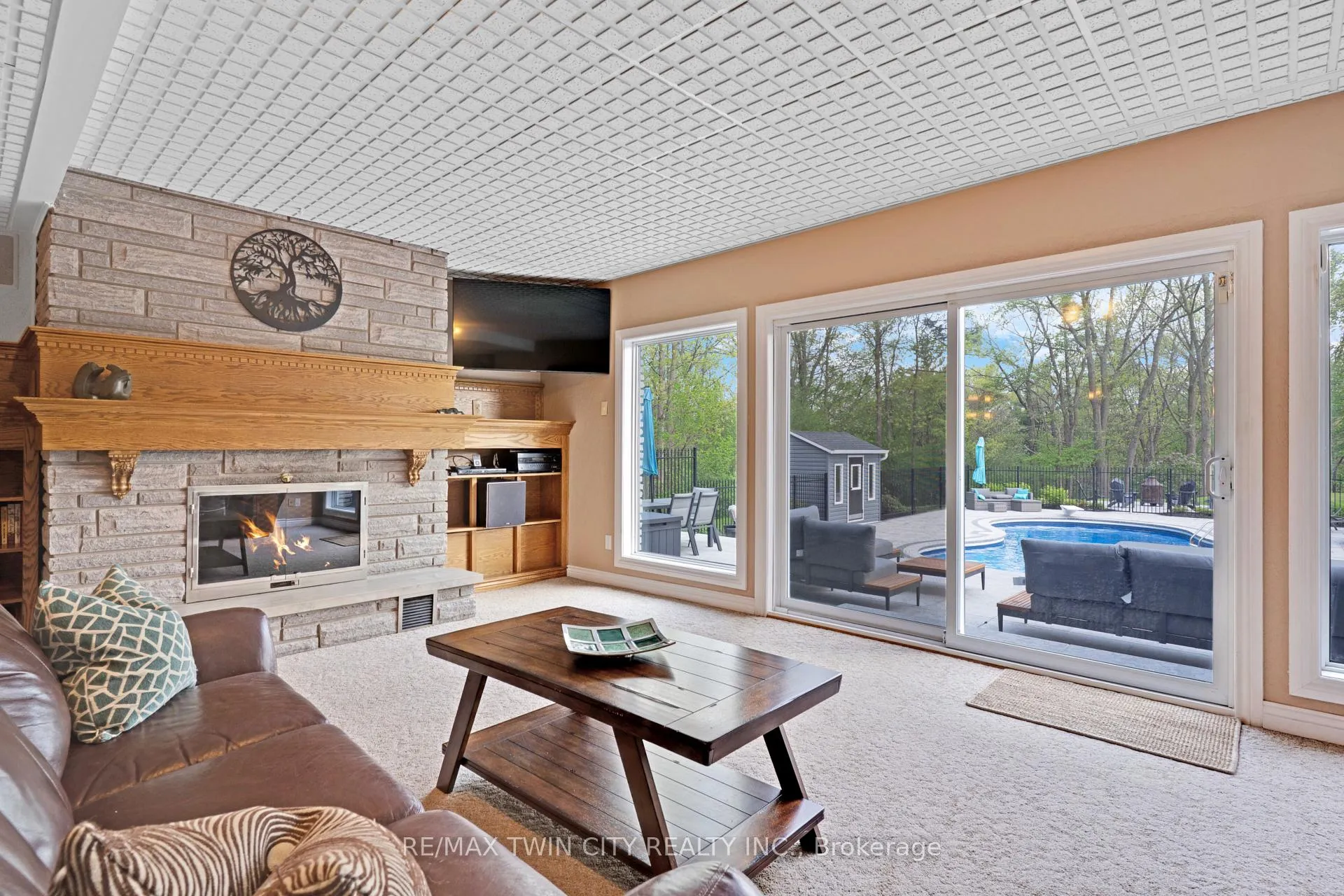 Photo 28 of 1279 Maple Manor Road, North Dumfries — HOMEH