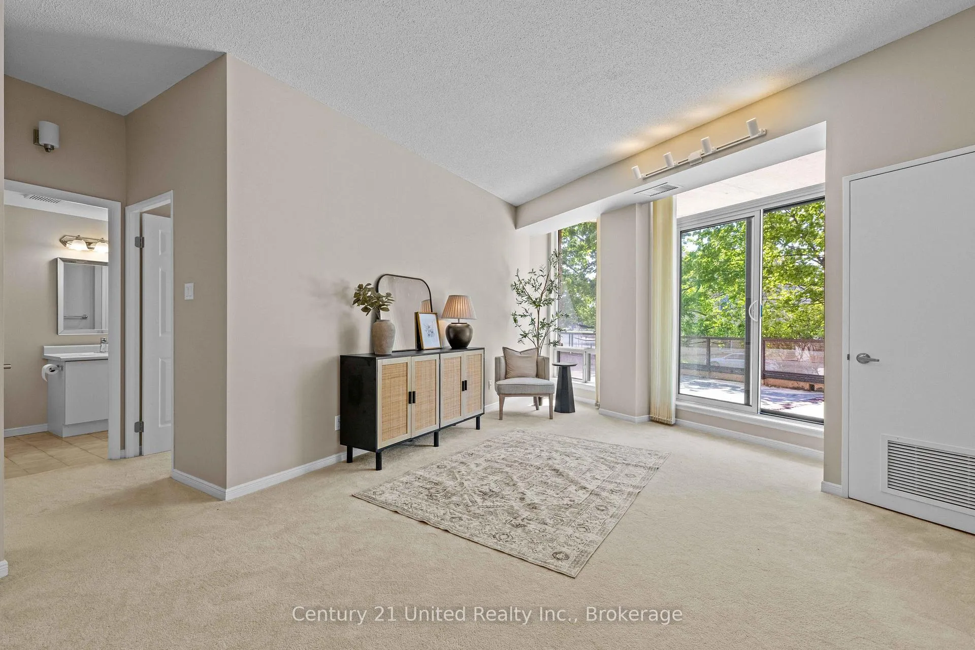 Photo 15 of Unit 104, 2 George Street N, Peterborough, Town Ward 3 — HOMEH