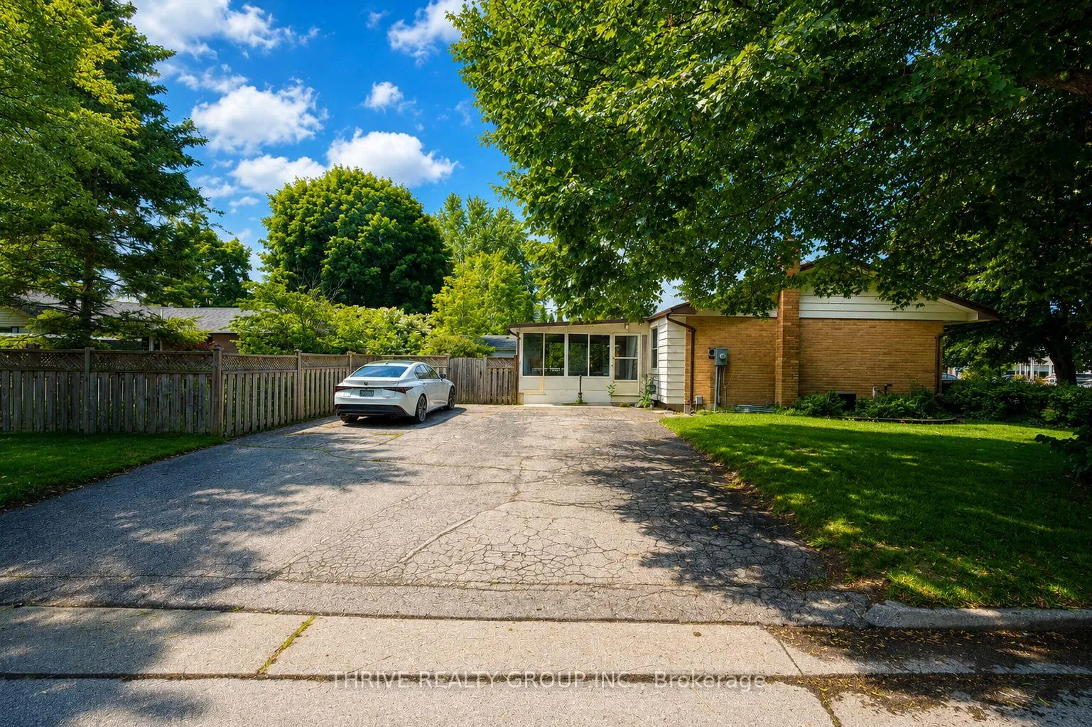 Photo 3 of Unit Upper, 1449 Glenora Drive, London, North H — HOMEH