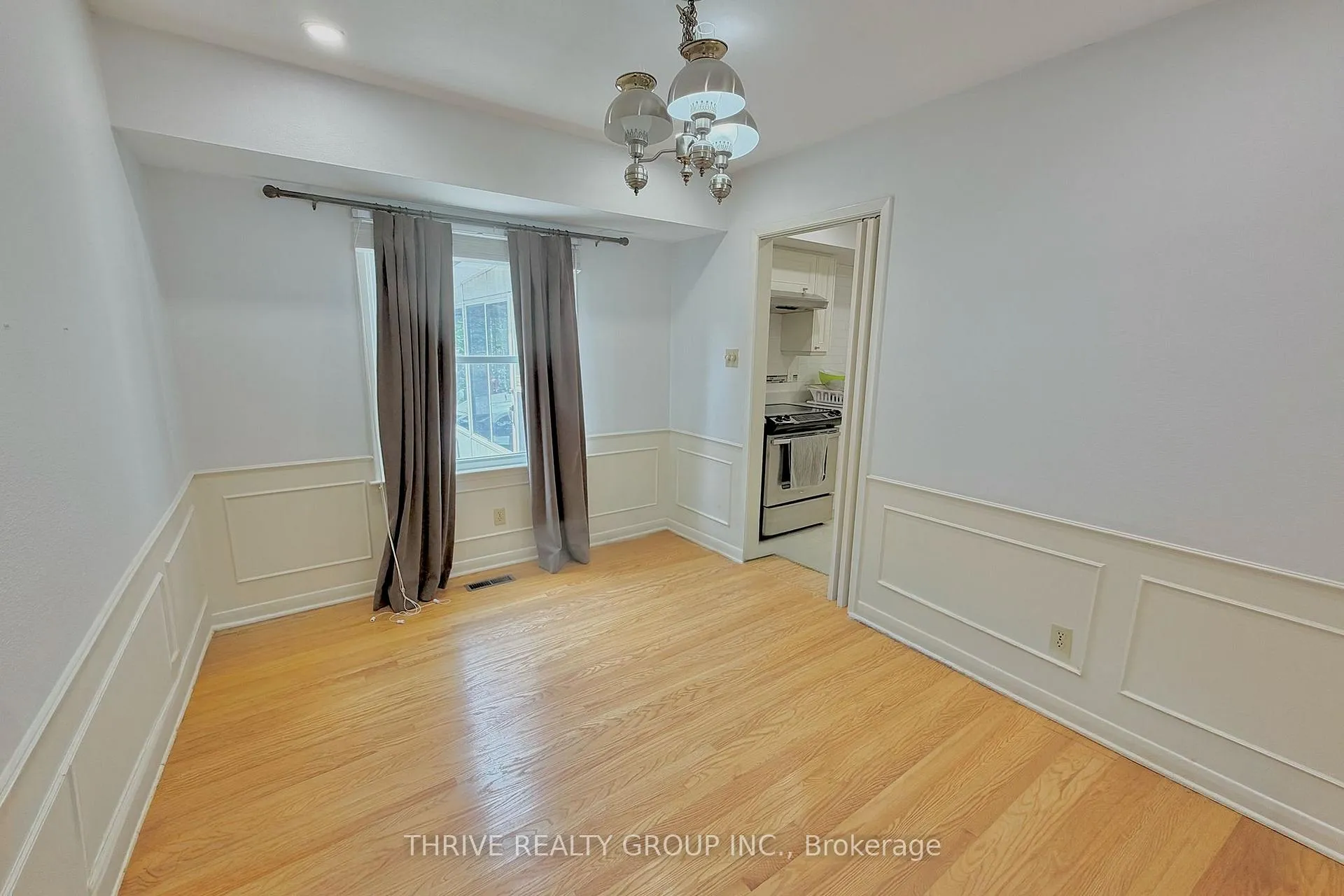 Photo 8 of Unit Upper, 1449 Glenora Drive, London, North H — HOMEH