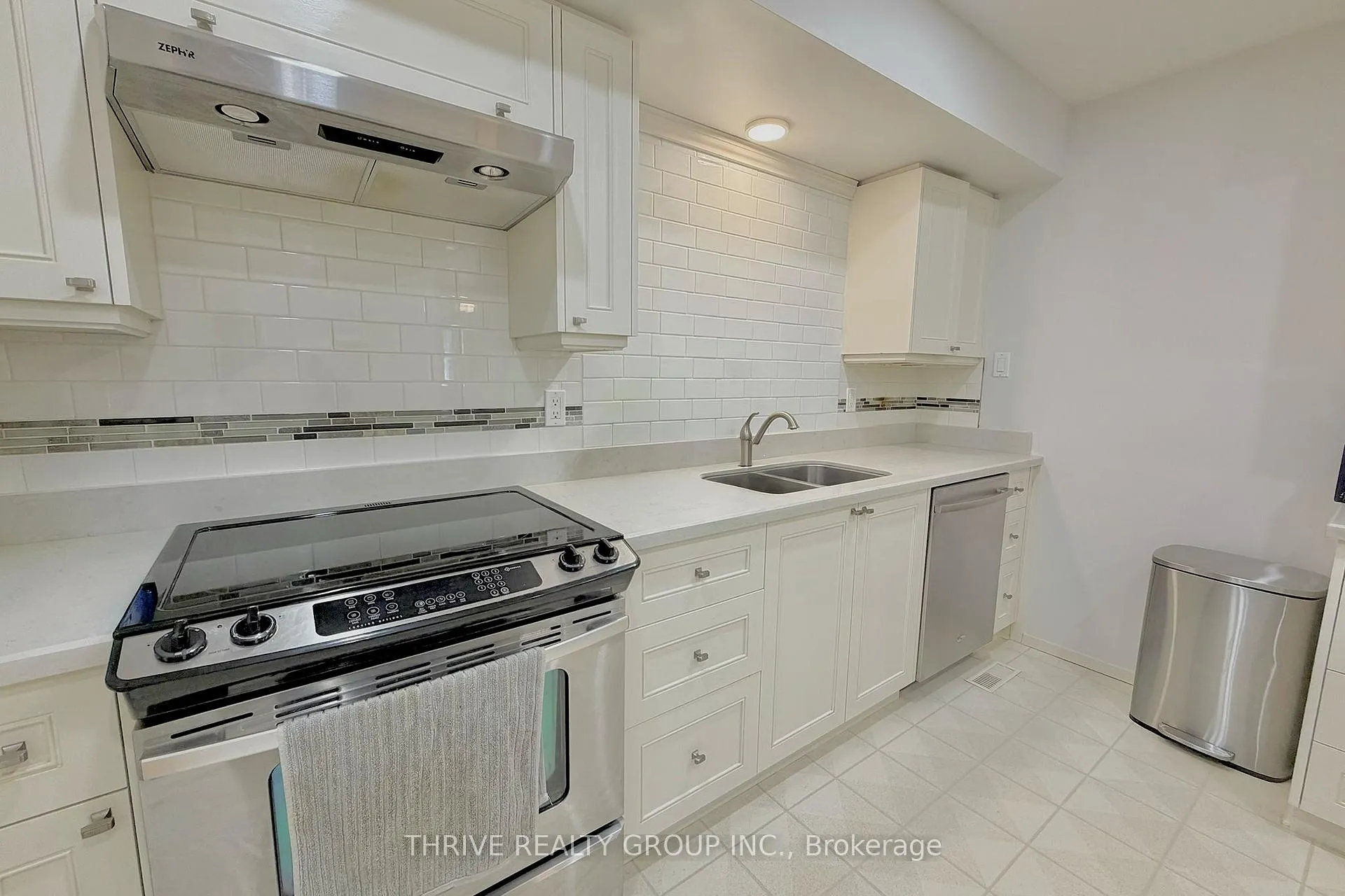 Photo 10 of Unit Upper, 1449 Glenora Drive, London, North H — HOMEH