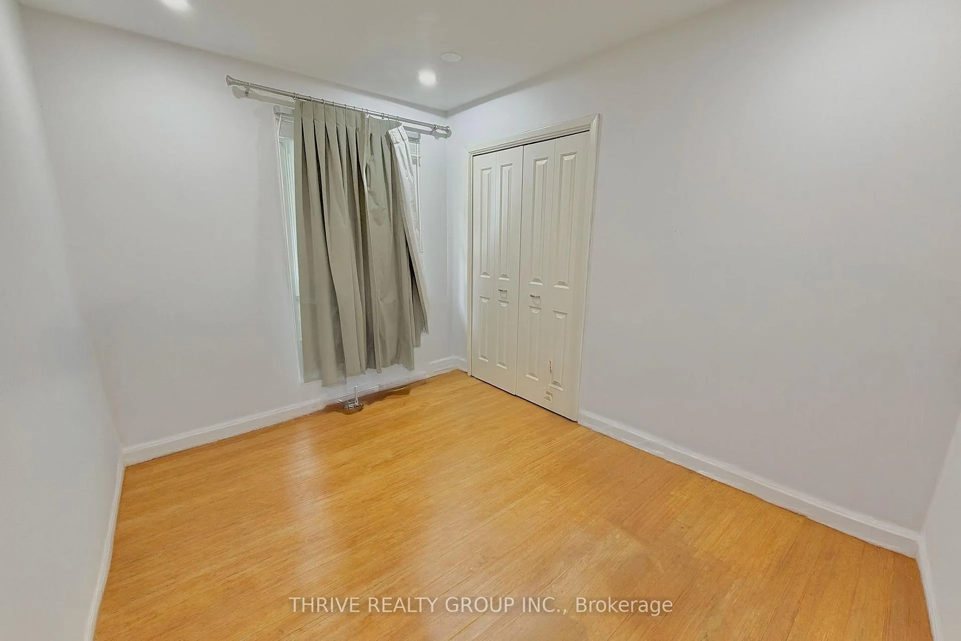 Photo 16 of Unit Upper, 1449 Glenora Drive, London, North H — HOMEH