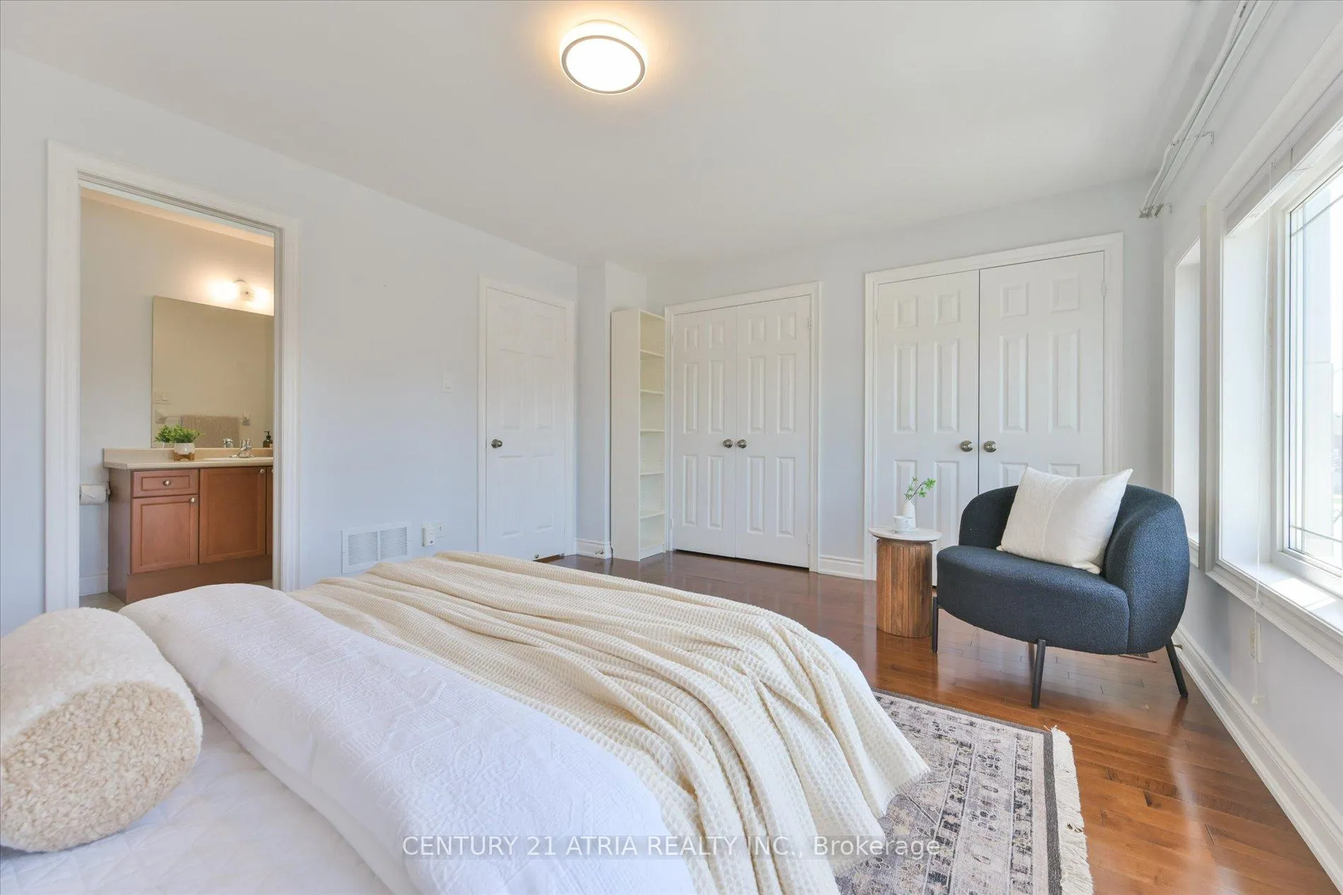 Photo 42 of 119 Martini Drive, Richmond Hill, Rouge Woods — HOMEH