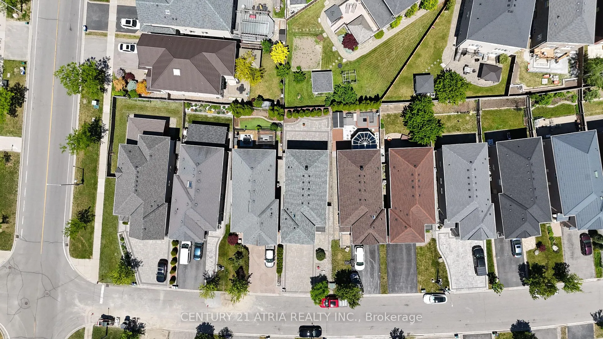 Photo 48 of 119 Martini Drive, Richmond Hill, Rouge Woods — HOMEH