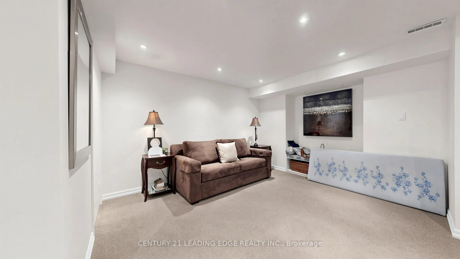 Photo 33 of 107 Lakeside Vista Way, Markham, Greensborough — HOMEH
