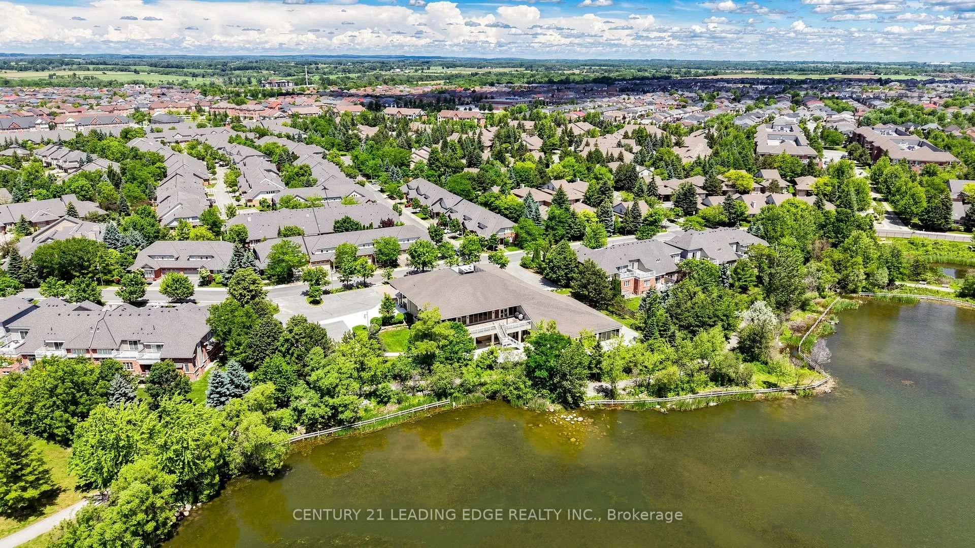 Photo 44 of 107 Lakeside Vista Way, Markham, Greensborough — HOMEH