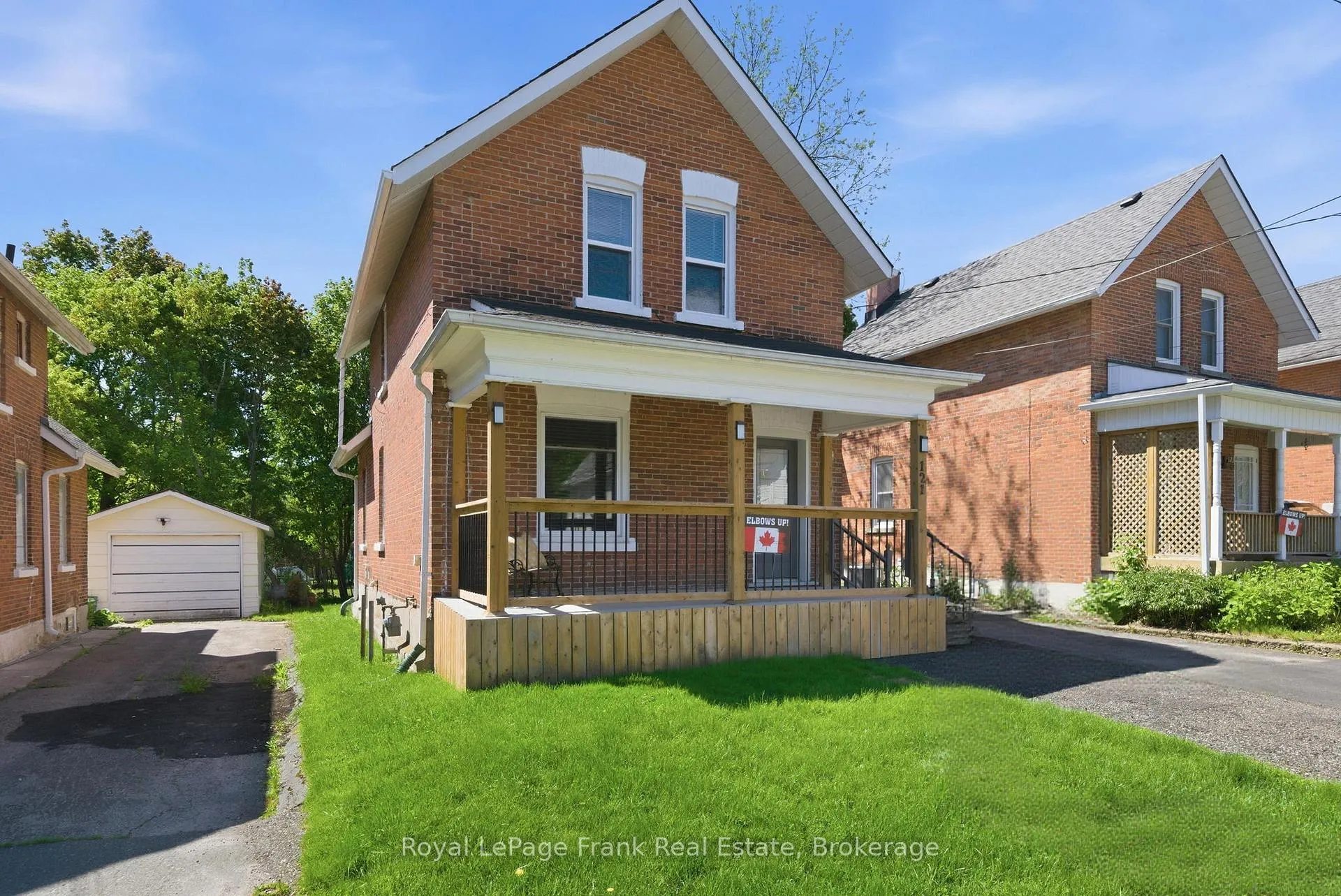 Photo 2 of 121 Durham Street W, Kawartha Lakes, Lindsay — HOMEH