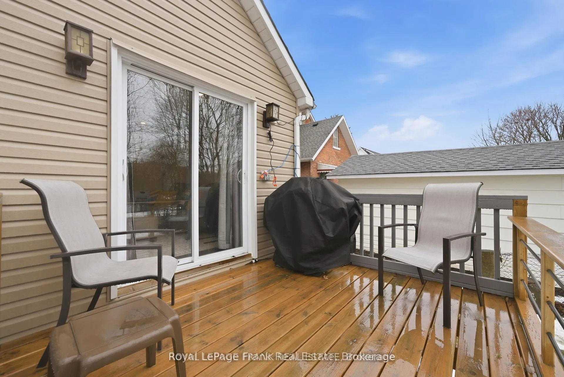 Photo 7 of 121 Durham Street W, Kawartha Lakes, Lindsay — HOMEH