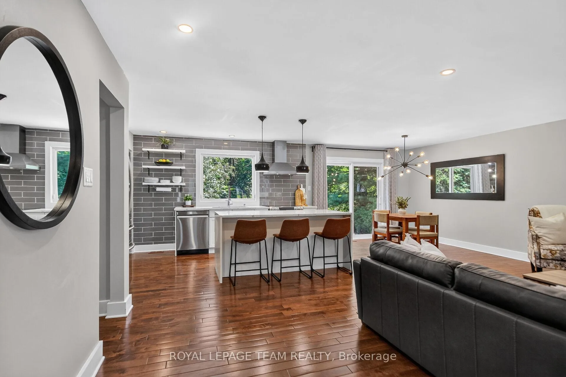 Photo 6 of 5 Caribou Avenue, Ottawa, Stittsville (South) — HOMEH