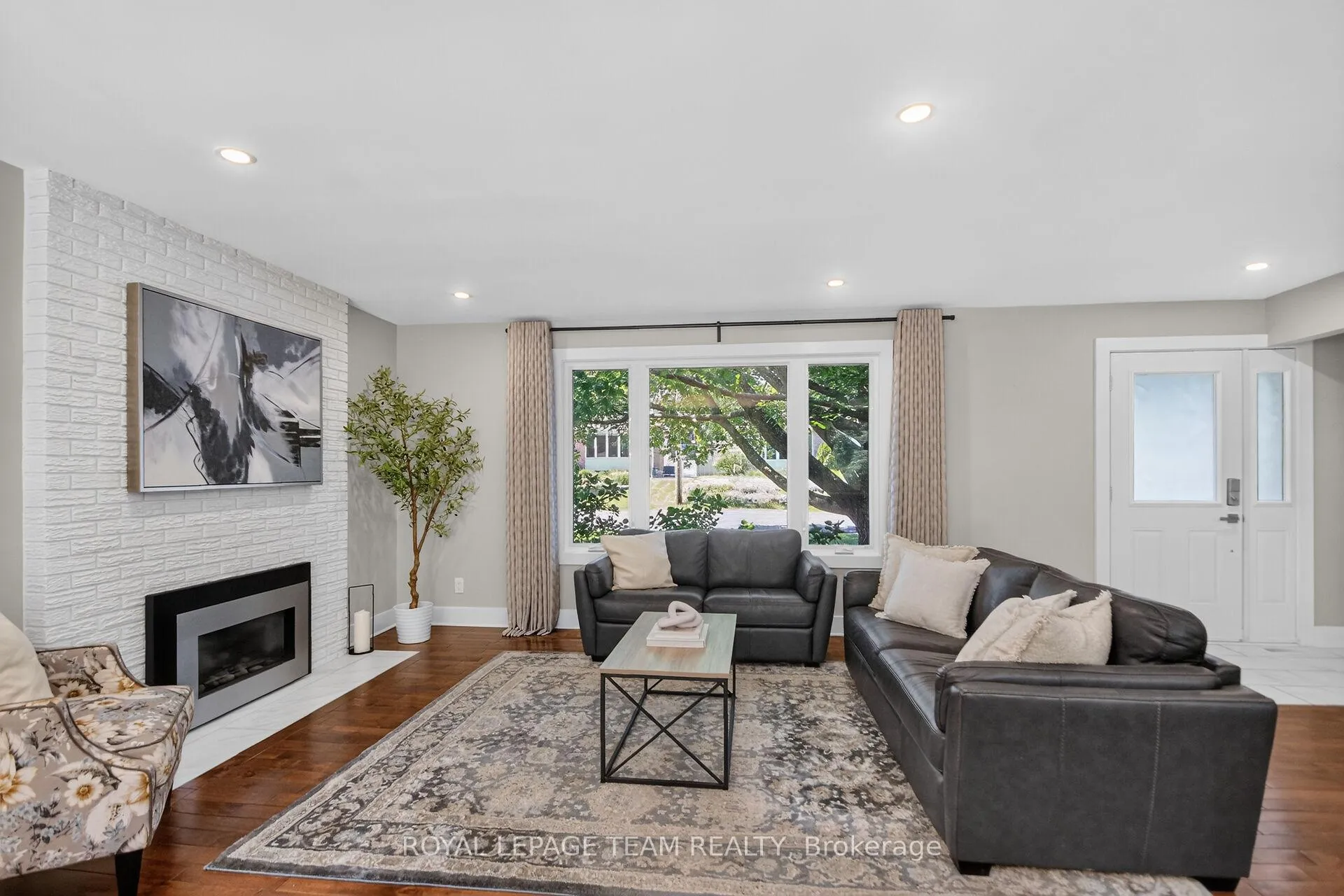 Photo 7 of 5 Caribou Avenue, Ottawa, Stittsville (South) — HOMEH