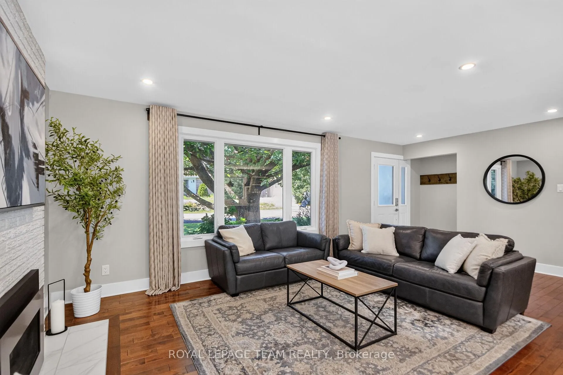 Photo 9 of 5 Caribou Avenue, Ottawa, Stittsville (South) — HOMEH