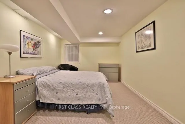 Photo 16 of 262 Castlefield Avenue, Toronto, Yonge-Eglinton — HOMEH