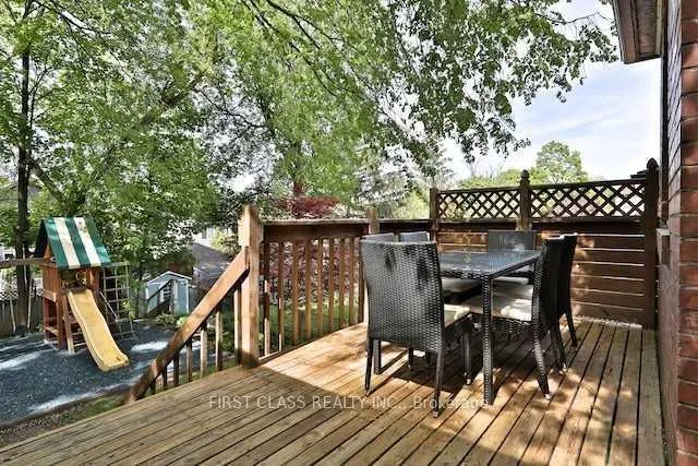 Photo 19 of 262 Castlefield Avenue, Toronto, Yonge-Eglinton — HOMEH