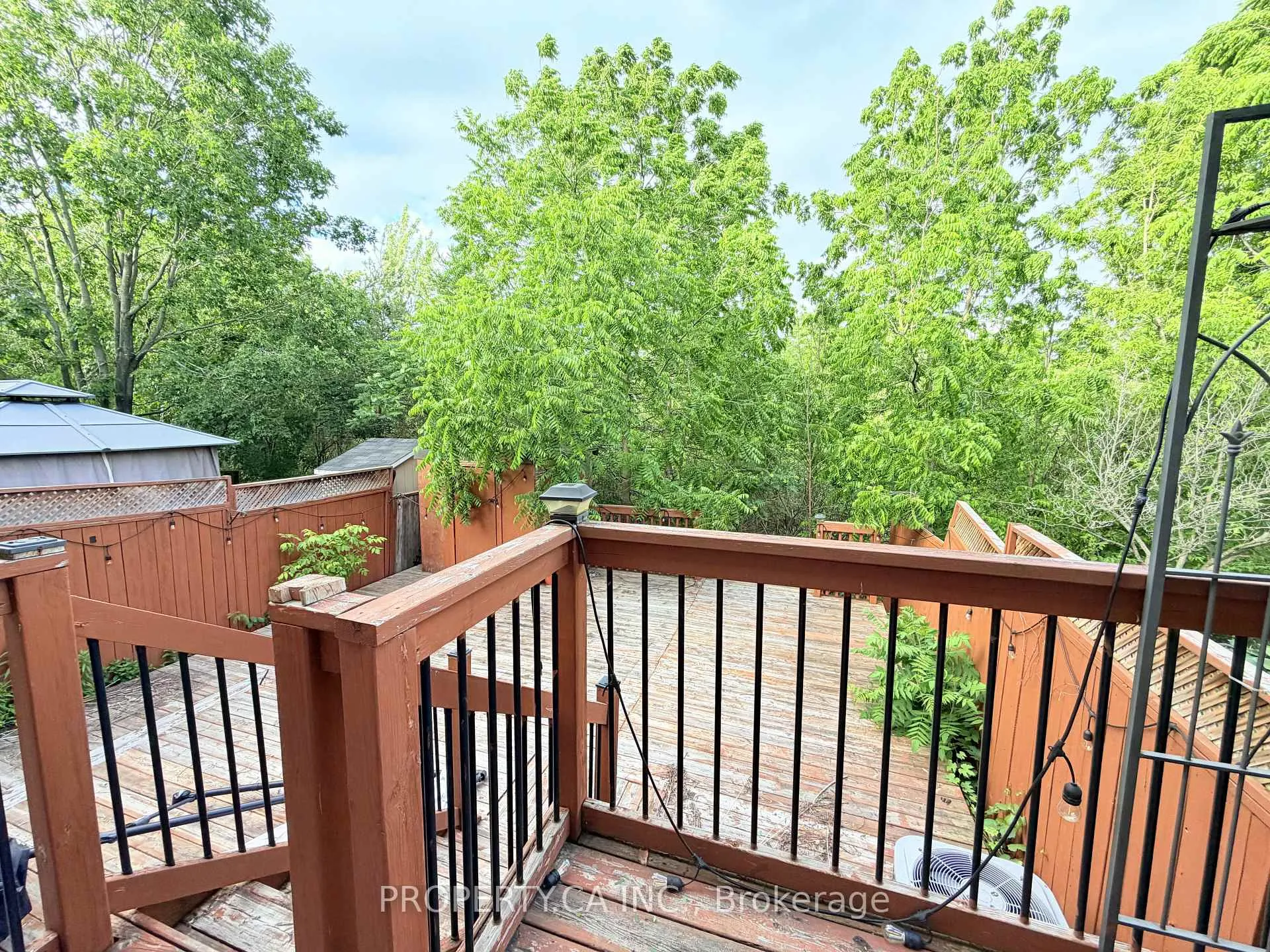 Photo 12 of Unit 44, 100 Brickyard Way, Brampton, Brampton North — HOMEH