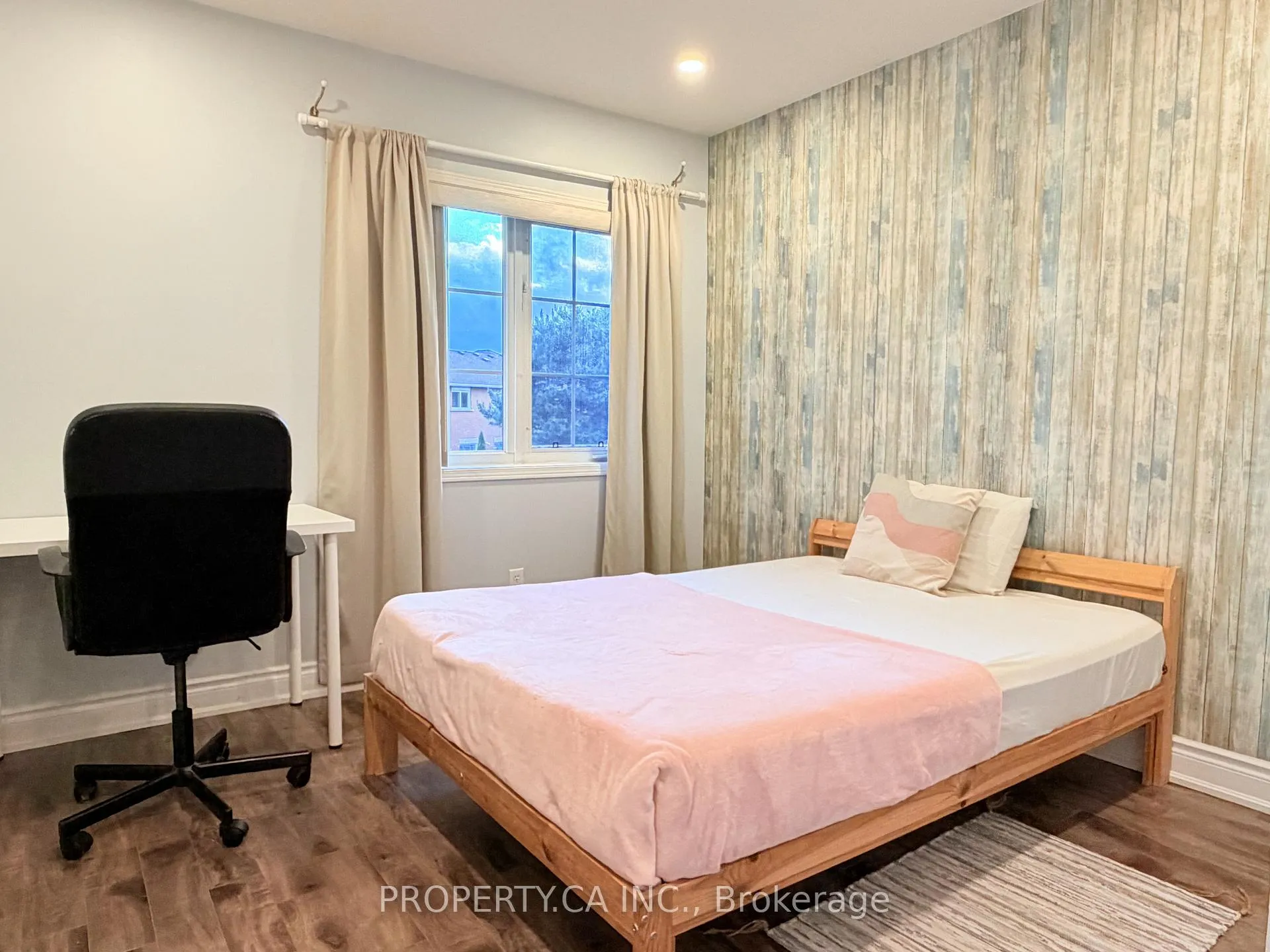 Photo 19 of Unit 44, 100 Brickyard Way, Brampton, Brampton North — HOMEH