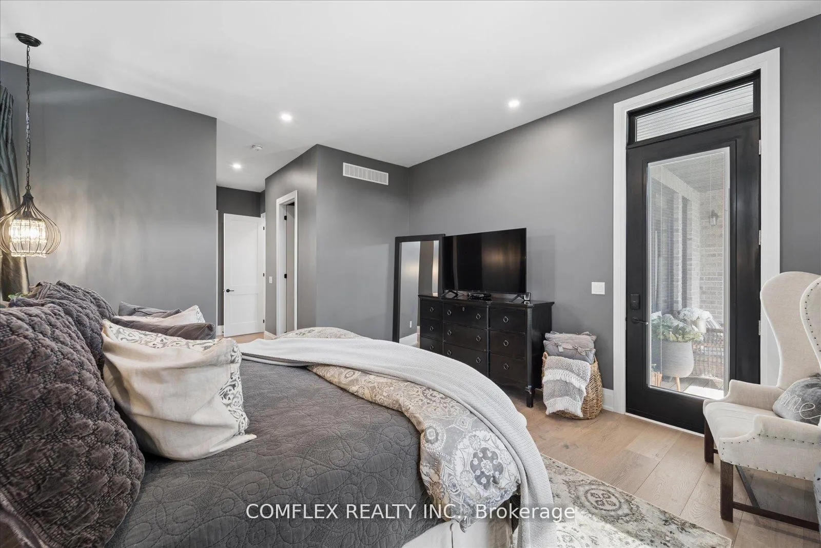 Photo 30 of 61 Mccarty Drive, Hamilton Township, Baltimore — HOMEH