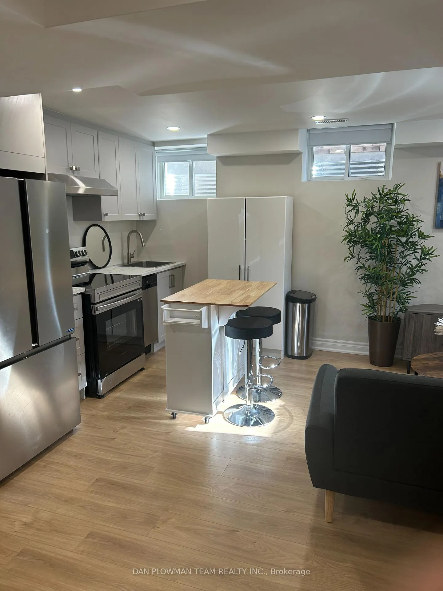 Photo 9 of Unit Bsmt, 25 Roma Drive, Whitby, Williamsburg — HOMEH