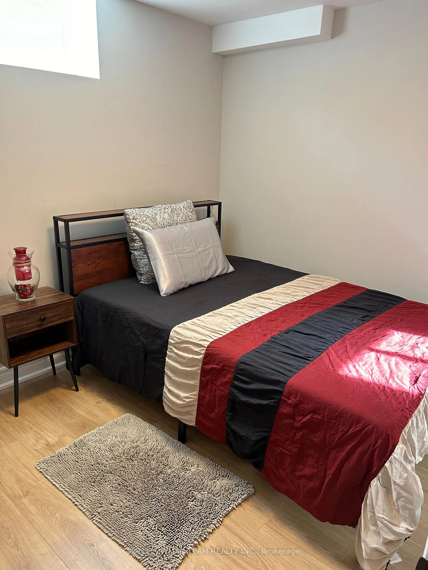 Photo 16 of Unit Bsmt, 25 Roma Drive, Whitby, Williamsburg — HOMEH