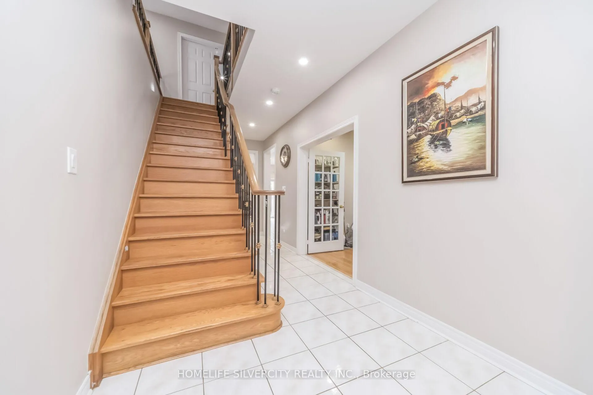 Photo 23 of 26 Bisesell Drive N, Brampton, Snelgrove — HOMEH