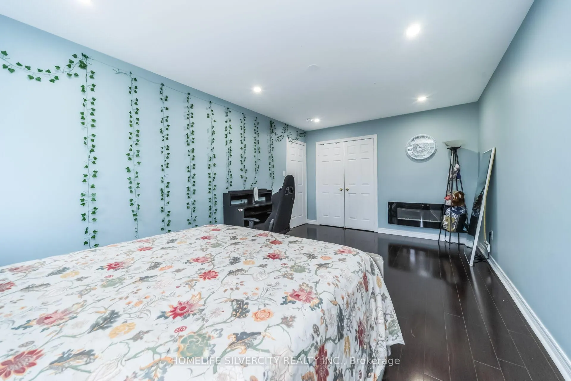 Photo 33 of 26 Bisesell Drive N, Brampton, Snelgrove — HOMEH