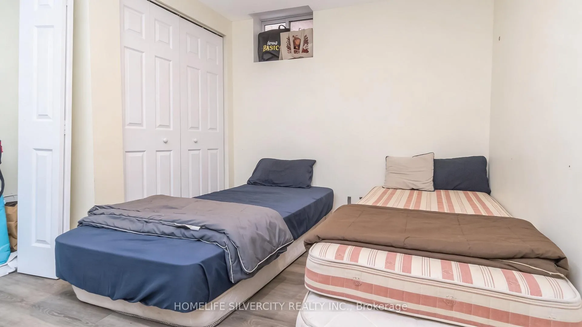 Photo 45 of 26 Bisesell Drive N, Brampton, Snelgrove — HOMEH