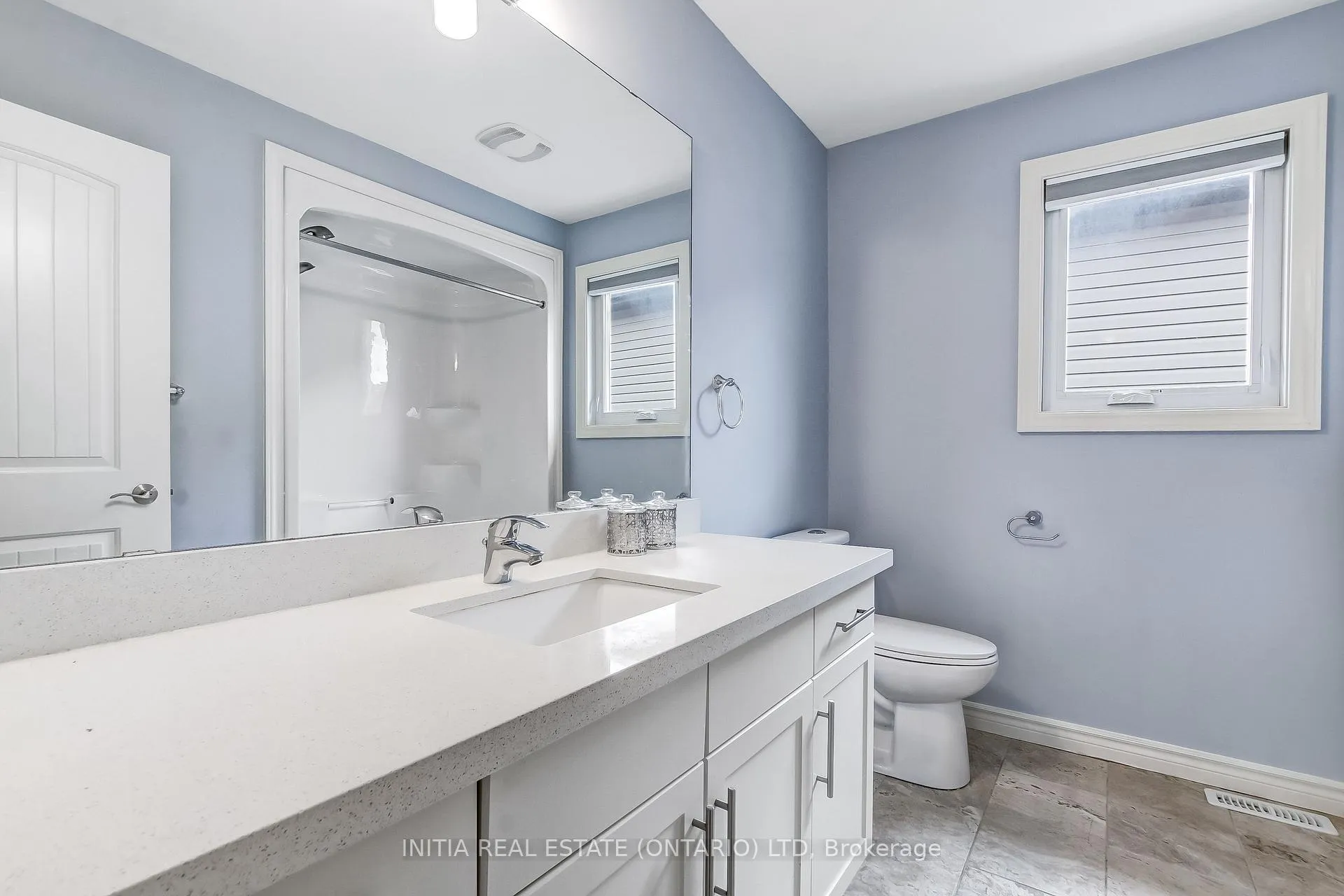 Photo 21 of 1082 Oakcrossing Road, London, North M — HOMEH